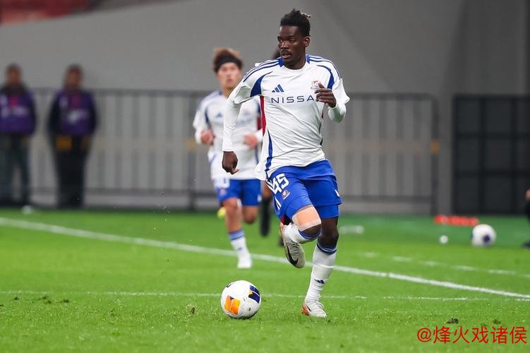 上海海港队首笔引援出炉，克劳德身价不足40万欧元，性价比之选？